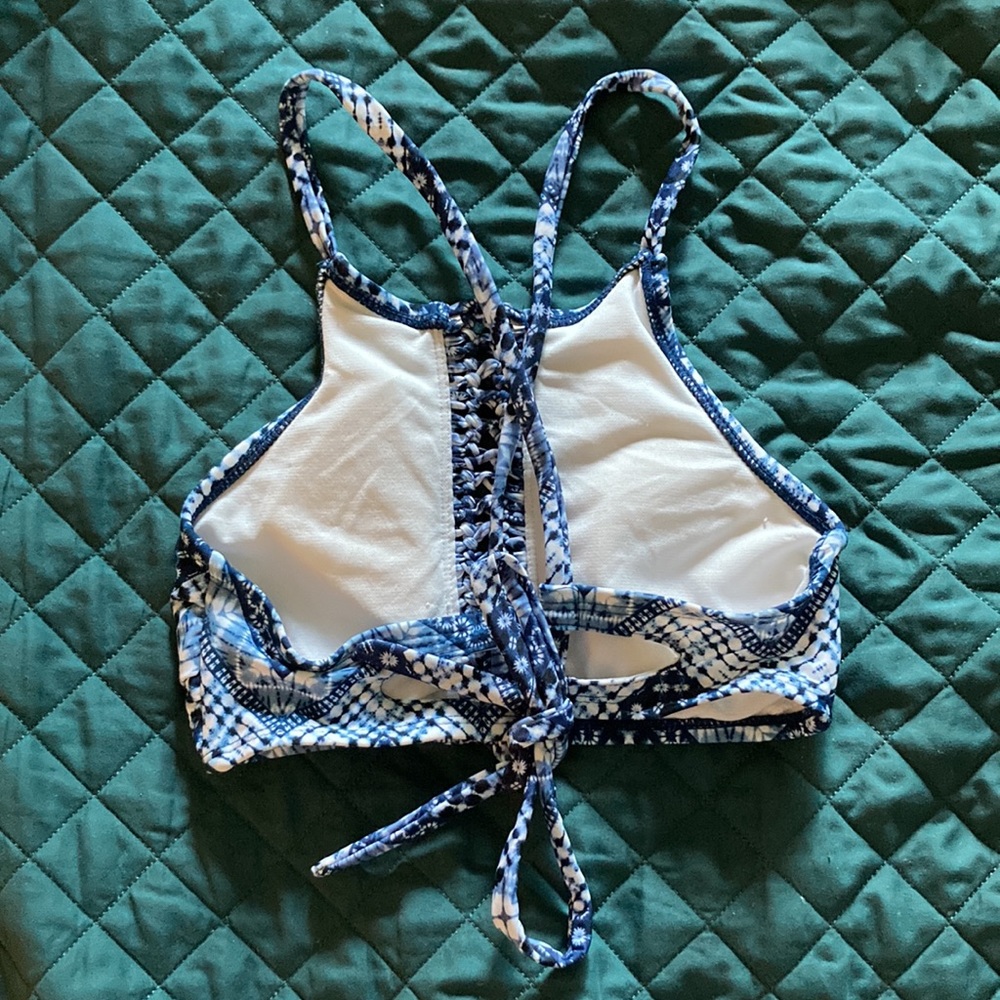 BiKini Set - Picture 3 of 5